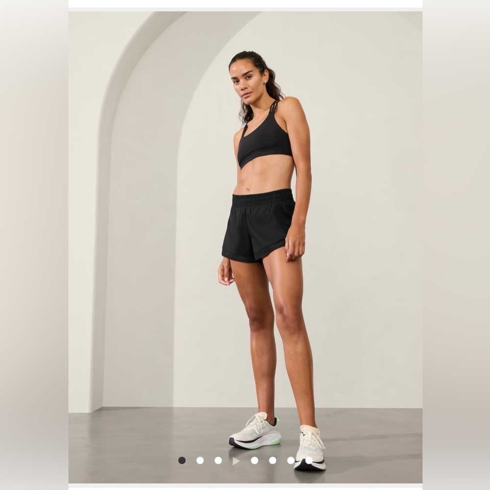 Like new coral Athleta mesh racer run short, size medium